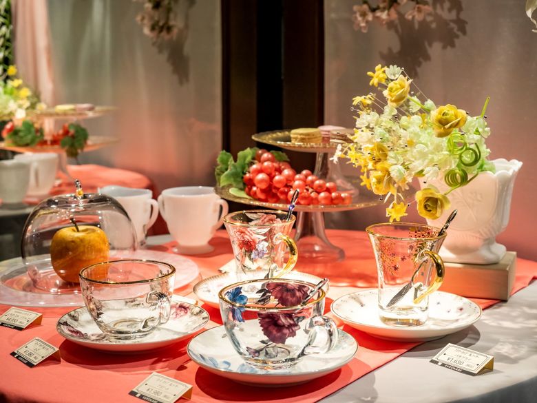 熊本正義、『カナールと赤い壁の館』、希少な画集より、新品高級額 kuma_kv_1x1_re.jpg